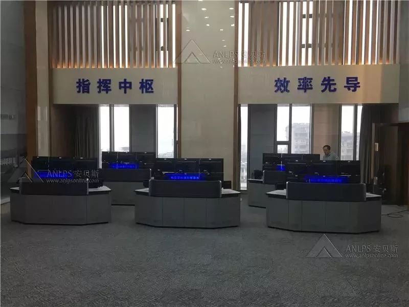 安貝斯<a href=http://www.d2g8.com target=_blank class=infotextkey>控制臺(tái)</a>